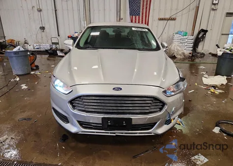 2013 Ford Fusion S из США, поврежденный, VIN 3FA6P0G76DR170805